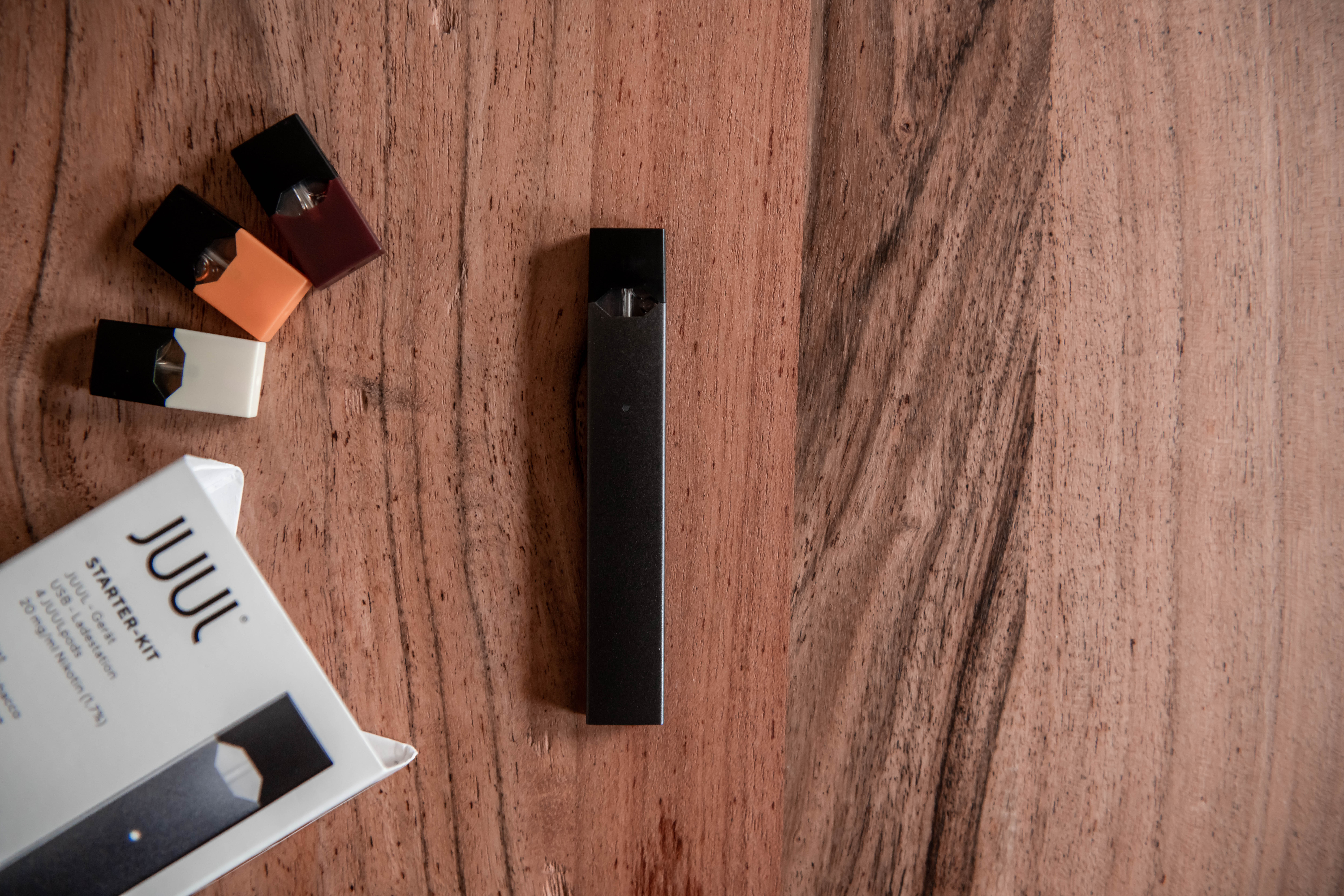 The Juul Starter Kit: The New Smoking Alternative You Need to Know